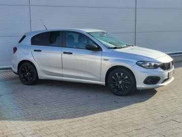 Fiat Tipo II Hatchback 1.4 95KM 2019 Fiat Tipo 1.4i, 95KM, Klimatyzacja, Telefon, zdjęcie 1