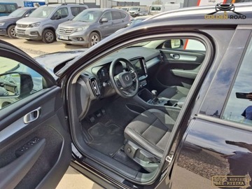 Volvo XC40 Crossover 1.5 T3 163KM 2020 Volvo XC 40 1,5 T3 BENZ 163KM klima elektryka kamera navi alu oplacony 1.5, zdjęcie 8