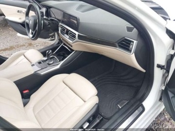 BMW Seria 3 G20-G21 2021 BMW Seria 3 330i xDrive 2021 2.0l 2.0 Benzyna 255KM, zdjęcie 9