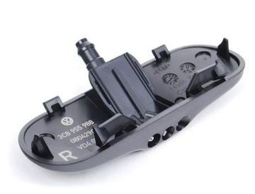 DYSZA SPRYSKIWACZA VW Passat CC prawa