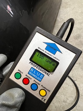 BLATNÍK PRAVÝ PŘEDNÍ BMW 1 F40