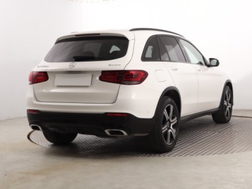 Mercedes GLC C253 SUV Facelifting 2.0 200d 163KM 2020 Mercedes GLC GLC 200 d 4MATIC, Salon Polska, zdjęcie 4