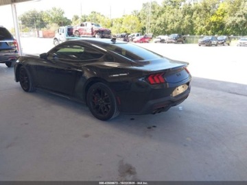Ford Mustang VI 2024 Ford Mustang GT Premium Fastback 2024 5.0l 5.0 Benzyna 480KM, zdjęcie 3