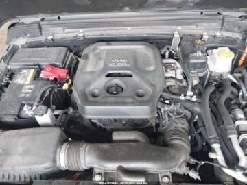 Jeep Wrangler IV 2021 Jeep Wrangler 4XE Unlimited Sahara 2021 2.0l 2.0 Hybryda 270KM, zdjęcie 8