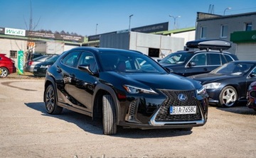 Lexus UX Crossover 250h 184KM 2020 Lexus UX Lexus UX 250h F Sport AWD 184km 2.0 Hybryda 184KM, zdjęcie 3