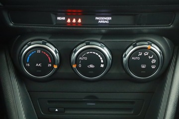 Mazda CX-3 Crossover 2.0 SKY-G 120KM 2017 Mazda CX-3 2.0 Skyactiv-G, Salon Polska, zdjęcie 9