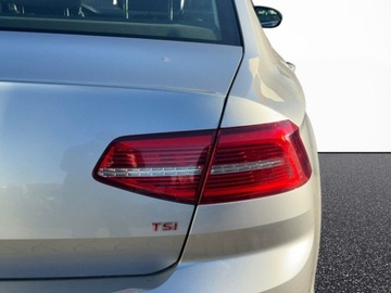 Volkswagen Passat B8 Limousine 1.8 TSI BlueMotion Technology 180KM 2017 Volkswagen Passat 1.8TSI 180KM DSG Highline LED SalonPolska,SerwisASO,Supe, zdjęcie 12