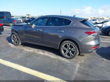 Maserati Levante 2023 Maserati Levante GT 2023 3.0l 3.0 Benzyna 345KM, zdjęcie 3