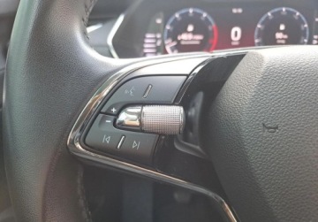 Skoda Octavia IV Liftback 1.5 TSI EVO 150KM 2023 Skoda Octavia Style 1,5 TSI E-Tec 150KM Virtual Grzane FotSerwis ASO Salon, zdjęcie 17