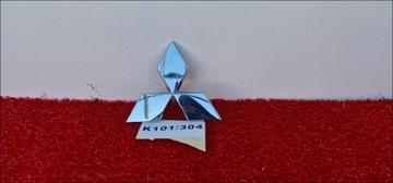 ZNAKY KRYT ZNAK LOGO ZADNÍ MITSUBISHI PAJERO LANCER SPACE STAR K101304