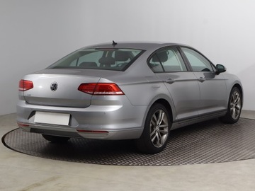 Volkswagen Passat B8 Limousine 2.0 TDI BlueMotion Technology 150KM 2018 VW Passat 2.0 TDI, Salon Polska, Serwis ASO, Navi, zdjęcie 4