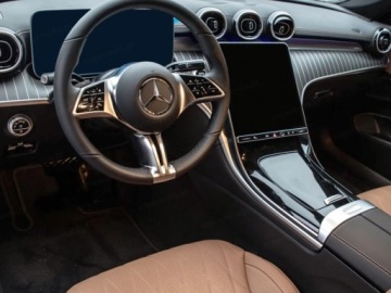 Mercedes CLE Coupe 2.0 200 204KM 2025 MERCEDES-BENZ CLE 200 4-Matic Avantgarde 2.0 (204KM) 2025, zdjęcie 4