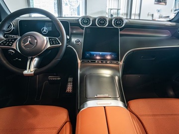 Mercedes GLC C254/X254 Coupe 2.0 220d 197KM 2025 GLC 220 d 4-Matic Avantgarde 2.0 (197KM) 2025, zdjęcie 8