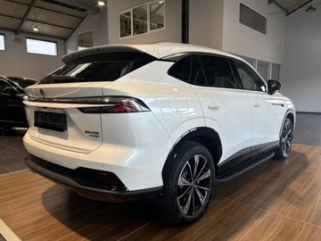 MG HS II SUV PHEV 1.5T Plug-In Hybrid 272KM 2025 MG HS 1.5T PHEV Exclusive aut Suv 272KM 2025, zdjęcie 3