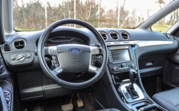 Ford S-Max I Van Facelifting 2.0 Duratorq TDCi DPF 140KM 2011 Ford S-Max 2,0TDCI Automat Lift Skory 2.0 Diesel 140KM, zdjęcie 8