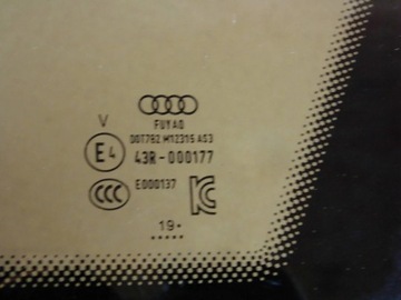 AUDI A3 2020+ 8Y SPORTBACK SKLO (OKNO) TROJŮHELNÁ PRAVÝ ZADNÍ 43R-000177