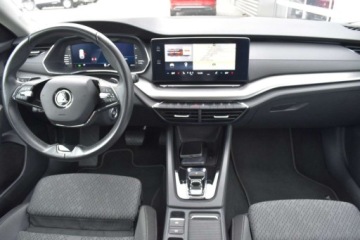 Skoda Octavia IV Kombi 2.0 TDI 150KM 2023 Skoda Octavia 2.0TDI 150KM DSG Ambition Kamera Smartlink Kessy Podg.kier N, zdjęcie 38