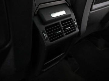 Land Rover Range Rover Evoque I SUV 5d Facelifting 2.0D TD4 180KM 2018 Land Rover Range Rover Evoque 4x4 automat skóra, zdjęcie 38