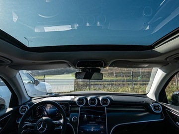 Mercedes GLC C254/X254 Coupe 2.0 300 258KM 2025 MERCEDES-BENZ GLC 300 4-Matic AMG Line 2.0 (258KM) 2025, zdjęcie 20