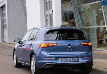 Volkswagen Golf VIII Hatchback Facelifting 1.5 TSI 116KM 2025 Volkswagen Golf Pakiet Zimowy, tapicerka ArtVelours, od reki 1.5 Benzyna, zdjęcie 2