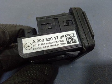 MERCEDES GLE GLS W167 HNÍZDO MĚNIČE 230V A0008201705