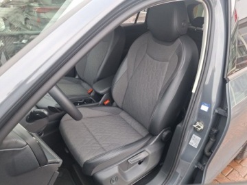 Volkswagen Tiguan II SUV Facelifting 1.5 TSI 150KM 2024 Volkswagen Tiguan serwis ASO 1.5TSI 150KM bezwypadkowy pakiety MatrixLED A, zdjęcie 11