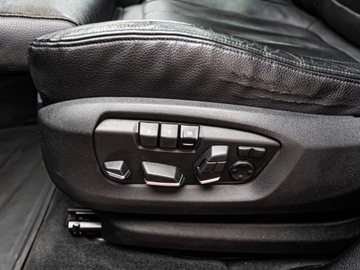 BMW X5 F15 SUV xDrive40d 313KM 2014 BMW X5 xDrive40d 313KM, zdjęcie 13