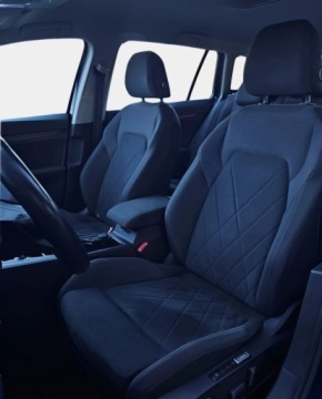 Volkswagen Golf VIII Variant 2.0 TDI 150KM 2022 Volkswagen Golf Variant Tempomat proaktywny ACC- Virtual Cockpit- Alcantar, zdjęcie 27