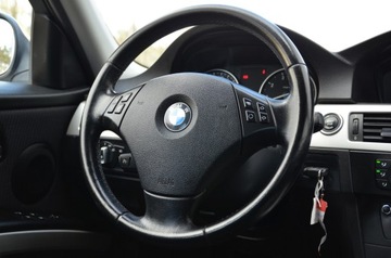 BMW Seria 3 E90-91-92-93 Limuzyna E90 318i 143KM 2011 SUPER OPŁACONA 2.0i 143KM LIFT SERWIS NAVI BI-XENON PARKTRONIK START/STOP, zdjęcie 27