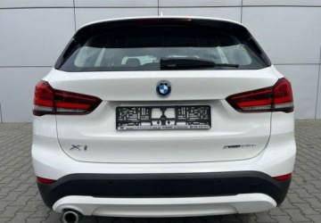 BMW X1 F48 Crossover Plug-In 1.5 25e 220KM 2021 BMW X1 Maly przebieg Faktura VAT 23 1.5 Hybryda Plug-in 220KM, zdjęcie 8