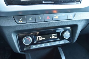 Skoda Fabia IV 1.0 TSI 95KM 2022 Skoda Fabia SalonPL 95 KM Combi VAT1 AmbitionPlusComfort Podgrz.Fotele VAT, zdjęcie 18