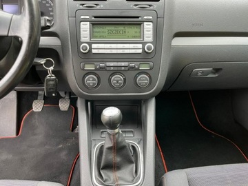 Volkswagen Golf V Hatchback 1.4 80KM 2006 Volkswagen Golf V, zdjęcie 11