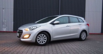 Hyundai i30 II Wagon Facelifting 1.4 MPI 100KM 2017 Hyundai i30 Benzyna Kombi 100KM NAVIgacja Kamera Cofania 1.4 Benzyna, zdjęcie 2