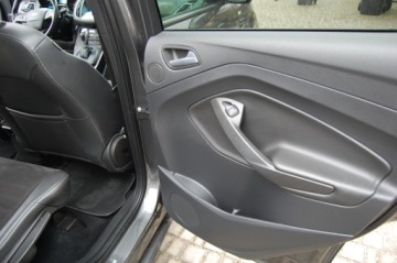 Ford Kuga II SUV Facelifting 2.0 TDCi 180KM 2017 Kuga ST-Line 4x4 2.0TDCI 179PS KeylessGo Panorama Piękna Nowy Olej i Filtry, zdjęcie 26