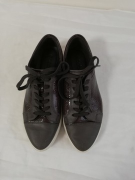 Buty skórzane ECCO r. 38 wkładka 25 cm