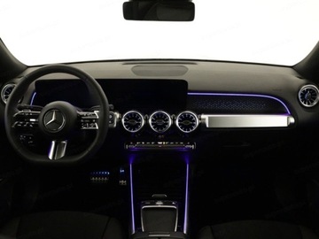 Mercedes GLB SUV 1.3 200 163KM 2025 MERCEDES-BENZ GLB 200 AMG Line Suv 1.3 163KM 2025, zdjęcie 4