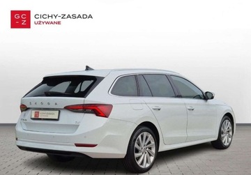 Skoda Octavia IV Kombi Plug-in 1.4 TSI iV Plug-In Hybrid 204KM 2021 Skoda Octavia 1.4iV PHEV 204KM Style DSG Kessy Virtual Podgrz.szybafotele, zdjęcie 4