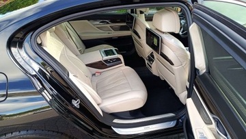 BMW Seria 7 G11-G12 Sedan 750i 450KM 2017 BMW Seria 7 750 Li 4.4 V8 xDrive Najbogatsze Wyposazenie VAT 23 4.4 450KM, zdjęcie 34