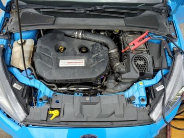 Ford Focus III RS 2.3 EcoBoost 350KM 2016 Ford Focus RS 2016 2.3l 2.3 Benzyna 350KM, zdjęcie 6