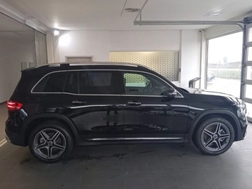 Mercedes GLB SUV 1.3 200 163KM 2025 MERCEDES-BENZ GLB 200 AMG Line Suv 1.3 (163KM) 2025, zdjęcie 2