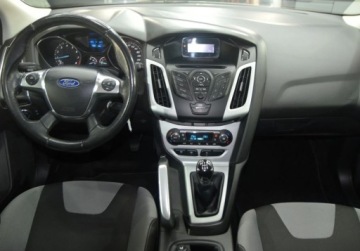 Ford Focus III Kombi 1.0 EcoBoost 100KM 2012 Ford Focus Benzyna 101 KM - Zarejestrowany - Kombi - Klimatyzacja - Benzyna, zdjęcie 23