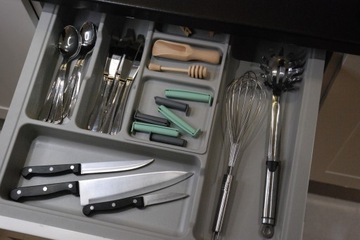 Wkład na sztućce organizer do szuflady 530x490mm szary