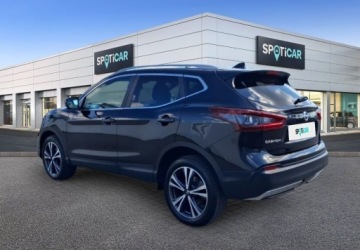 Nissan Qashqai II Crossover Facelifting 1.3 DIG-T 158KM 2020 Nissan Qashqai 1.3 DIG-T N-Connecta DCT 1.3 Benzyna 158KM, zdjęcie 6