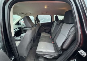 Ford Escape III 2018 Ford Escape 2018 Ford Escape 1.5l 4x4 - w Polsce oplatach i akcyzie Faktura, zdjęcie 14