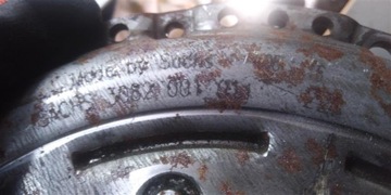 2294000752 KOLO DVOUHMOTNÉ AUDI A4 B8 2.0 TDI