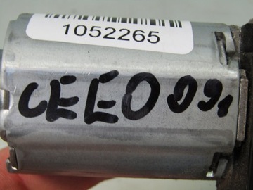 CEED I 09R MOTOREK ZADNÍ STĚRAČE KRYT KUFRU 98700-1H000