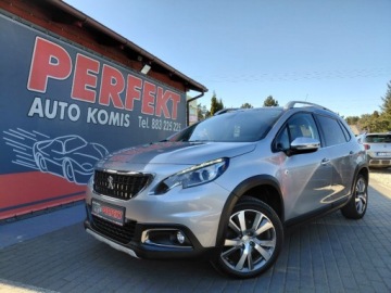 Peugeot 2008 I SUV Facelifting 1.2 PureTech 110KM 2016 Peugeot 2008 Panorama Navi Klimatronik Alu PDC Hak 1.2 Benzyna 110KM