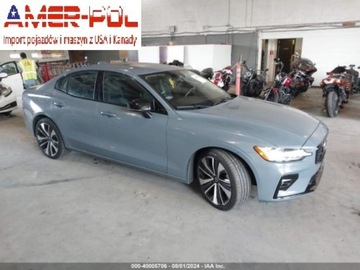 Volvo 2022 Volvo S60 2022 Volvo S60 B5 AWD Momentum 2.0 Benzyna 247KM