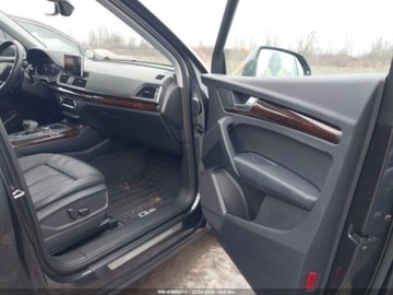 Audi Q5 II SUV 2.0 TFSI 252KM 2018 Audi Q5 2018 AUDI Q5 2.0T PREMIUM2.0T TECH PREMIUM 2.0 Benzyna 252KM, zdjęcie 8