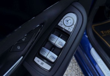 Mercedes Klasa C W205 Limuzyna 200 184KM 2015 Mercedes-Benz Klasa C lift AUTOMAT SKORY 184KM LED perfekcyjny navi, zdjęcie 31